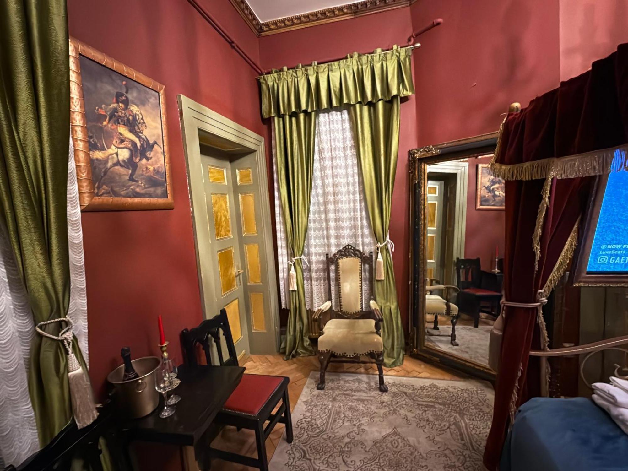Classic Love Story In Old Cluj I Екстериор снимка